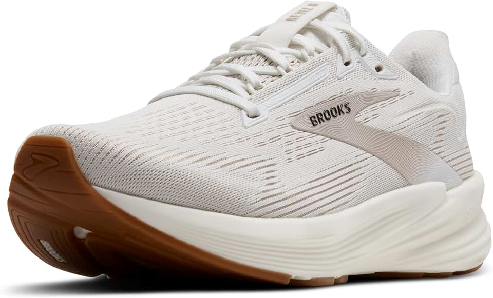 Brooks Revel 8