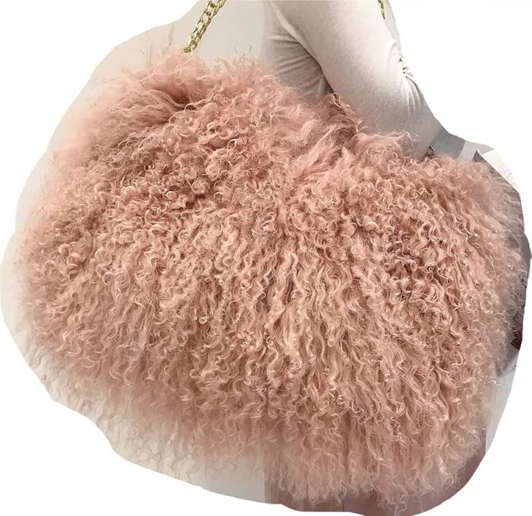 ME-01 Furry Handbag
