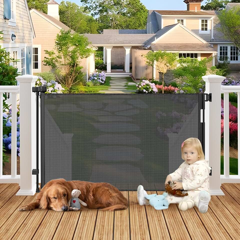 Outdoor Retractable Pet Gate