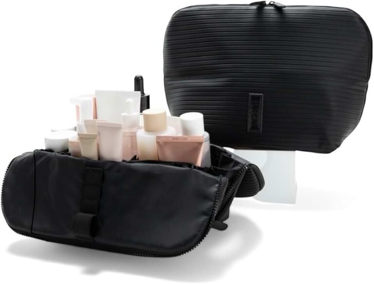 THE VERTI Toiletry Bag
