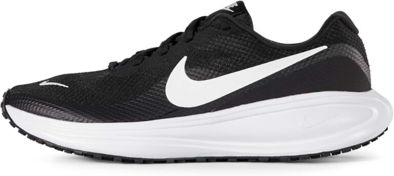 Nike Revolution 8 Running Shoes